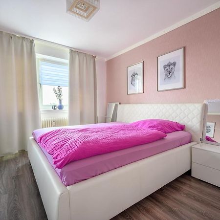 Anyroomdirect Private Apartments Near Hannover Exhibition Room Agency Exterior foto